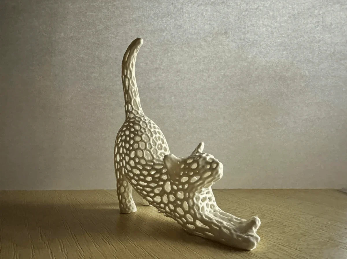 Escultura Gato Voronoi Espreguiçando